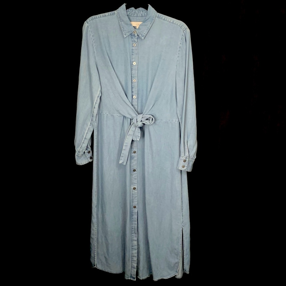 LOFT Chambray Buttoned & Knotted Front Midi Dress